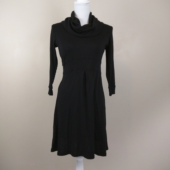 Michael Stars Dresses & Skirts - Michael Stars black 3/4 sleeve Sweater Dress OS